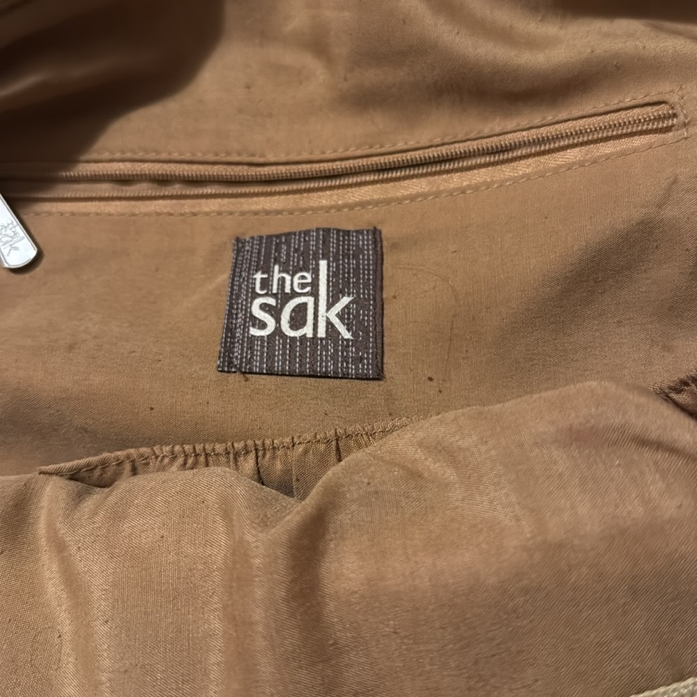The Sak Cambria Tan Crochet Tote/Shoulder Bag with Brown Trim - Picture 5 of 9
